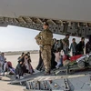 Afghanistan: Anh kết thúc sứ mệnh, Pháp và Anh đề xuất lập khu an toàn