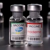 Các nhà máy vaccine hoạt động hết công suất đón nhu cầu tiêm nhắc lại