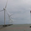 Hoàn thành lắp đặt trụ điện gió dự án điện gió Đông Hải 1-Trà Vinh