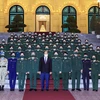 Chủ tịch nước Nguyễn Xuân Phúc tiếp đại biểu Phụ nữ Quân đội
