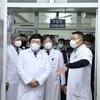 Phó Thủ tướng thăm đội ngũ y bác sỹ tại Bệnh viện Hữu nghị Việt Đức