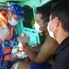 Kiên Giang: Kịp thời sơ cứu ngư dân bị nạn khi đánh bắt trên biển