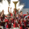 'Hạ gục nhanh' Sassuolo, AC Milan vô địch Serie A sau 11 năm chờ đợi