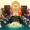 Phó Thủ tướng Lê Minh Khái làm việc với Phó Thủ tướng Campuchia