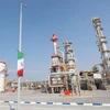 Iran lên kế hoạch khai thác mỏ dầu chia sẻ với Saudi Arabia