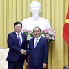 Chủ tịch nước Nguyễn Xuân Phúc tiếp Chủ tịch Tập đoàn Lotte 