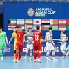 Thắng đậm Hàn Quốc 5-1, tuyển futsal Việt Nam giành ngôi đầu bảng