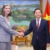 Phó Thủ tướng Trần Hồng Hà tiếp bà Ramla Khalidi, Trưởng đại diện thường trú Tổ chức Phát triển của Liên hợp quốc tại Việt Nam. (Ảnh: Văn Điệp/TTXVN)
