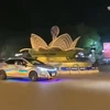 Triệu tập nam tài xế 'drift' xe trước Nhà hát Lớn Hà Nội