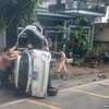 Xe cảnh sát lật nghiêng sau cú va chạm với xe đầu kéo ở Quảng Ninh