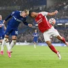 Thành Manchester trọn niềm vui, Chelsea-Arsenal bất phân thắng bại