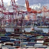 Các container tại cảng lớn nhất Hàn Quốc ở Busan. (Nguồn: AP)
