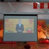 Tân Đại sứ Việt Nam tại Australia Phạm Hùng Tâm gửi lời chúc trực tuyến đến toàn thể các quan khách tham dự buổi gặp mặt “Xuân Quê hương 2024.” (Ảnh: TTXVN)