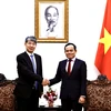 Phó Thủ tướng Trần Lưu Quang tiếp ông Hua Liu, Phó Tổng Giám đốc Cơ quan Năng lượng nguyên tử quốc tế (IAEA). (Ảnh: Lâm Khánh/TTXVN)