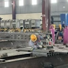 Công nhân trong giờ làm việc tại Công ty Cổ phần kết cấu thép Minh Trị, thị xã Phú Mỹ. (Ảnh: Hoàng Nhị/TTXVN)