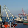 Cảng hàng hóa ở thành phố Odessa, Ukraine. (Ảnh: Reuters/TTXVN)