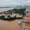 Cảnh ngập lụt sau những trận mưa lớn tại Porto Alegre, Rio Grande do Sul, Brazil, ngày 3/5/2024. (Ảnh: THX/TTXVN)