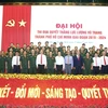 Các đại biểu dự Đại hội Thi đua Quyết thắng lực lượng vũ trang Thành phố Hồ Chí Minh giai đoạn 2019-2024 chụp ảnh lưu niệm. (Ảnh: Xuân Khu/TTXVN)