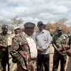Lực lượng chức năng có mặt tại nơi xảy ra vụ sập mỏ. (Nguồn: Kenya News)