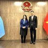 Đại sứ, Trưởng Phái đoàn Thường trực Việt Nam tại Liên hợp quốc Đặng Hoàng Giang và bà June Kunugi, Giám đốc phụ trách quan hệ đối tác của UNICEF tại cuộc gặp. (Ảnh: Thanh Tuấn/TTXVN)