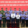 Chủ tịch nước Tô Lâm với lãnh đạo Viện Kiểm sát nhân dân tối cao và các đại biểu. (Ảnh: Nhan Sáng/TTXVN)