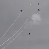 IDF xác nhận ít nhất 100 quả tên lửa đã được bắn từ Liban. (Nguồn: AFP)