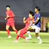 U19 Việt Nam (áo đỏ) trong trận ra quân gặp U19 Myanmar. (Nguồn: VFF)