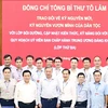 Tổng Bí thư Tô Lâm với cán bộ, học viên Lớp bồi dưỡng. (Ảnh: Thống Nhất/TTXVN)