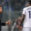 Adebayor từng nhiều lần "gây hấn" với Andre Villas-Boas