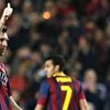 Tin 16/2: Messi đuổi kịp "Chúa Nhẫn", Arsenal quyết báo thù