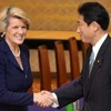Ngoại trưởng Nhật Bản Fumio Kishida (phải) và người đồng cấp Australia Julie Bishop. (Nguồn: AFP)