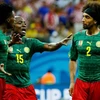 Thua mất mặt, các cầu thủ Cameroon choảng nhau ngay trên sân