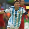 Ảnh động pha ghi bàn xé tan hàng thủ Iran của Leo Messi