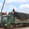 Bắt xe ôtô tải chở gỗ vượt tải trọng hơn 140% trên quốc lộ 1A 
