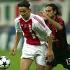 Zlatan Ibrahimovic trở về "mái nhà" Ajax sau 10 năm lưu lạc