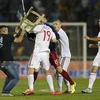 [Photo] Các cầu thủ Serbia và Albania hỗn chiến ngay trên sân