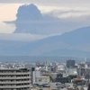 Nhật Bản: Núi lửa phun trào khiến hàng loạt chuyến bay bị hủy