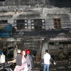 Cà Mau: Cháy lớn thiêu rụi cửa hàng và kho kim khí điện máy