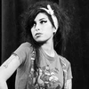 Bộ phim tài liệu về Amy Winehouse bị cả gia đình cô chỉ trích 