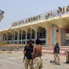 Lực lượng trung thành với Tổng thống lưu vong Abd-rabbu Mansour Hadi tại sân bay Aden. (Nguồn: AFP)