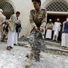 Hiện trường một vụ đánh bom tại Yemen . (Nguồn: Reuters)