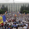 Những người biểu tình tại trung tâm thủ đô Chisinau. (Nguồn: Reuters)