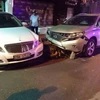 Nhân viên trông xe lái ôtô của khách gây tai nạn liên hoàn