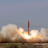 Quân đội Pakistan phóng thử tên lửa tầm trung Shaheen-II (Hatf-VI) có khả năng mang đầu đạn hạt nhân. (Nguồn: AFP/TTXVN)