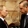 Tổng thống Thổ Nhĩ Kỳ Tayyip Erdogan (phải) và Tổng thống Nga Vladimir Putin. (Nguồn: AP)