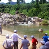 Suối nước km7 xã An Quang, huyện An Lão là điểm du lịch sinh thái, tắm suối thú vị. (Ảnh: Nguyên Linh/TTXVN)