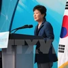 Tổng thống Park Geun-hye phát biểu tại một buổi lễ ở Busan, Hàn Quốc, ngày 27/10 vừa qua. (Ảnh: EPA/ Yonhap/TTXVN)