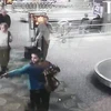 Thủ phạm vụ xả súng sân bay Mỹ thản nhiên thực hiện hành vi ghê rợn
