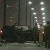Cặp đôi văng khỏi xe Range Rover sau tai nạn trên cầu Sài Gòn