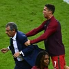 Huấn luyện viên Fernando Santos tiếc nuối khi bị từ chối 1 bàn thắng. (Nguồn: 90min.com)